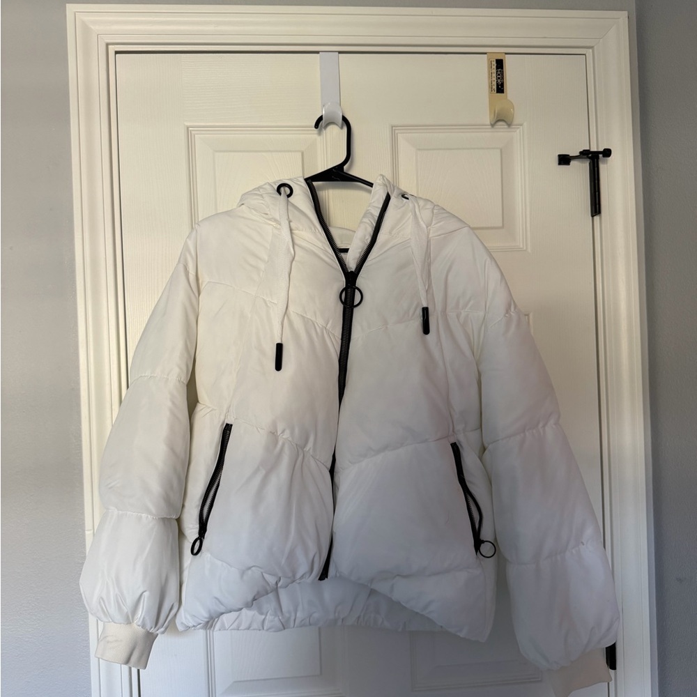 Zara Off-White Hooded Puffer Jacket